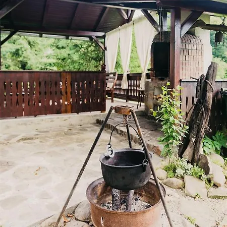 Holiday home Behiv-lak